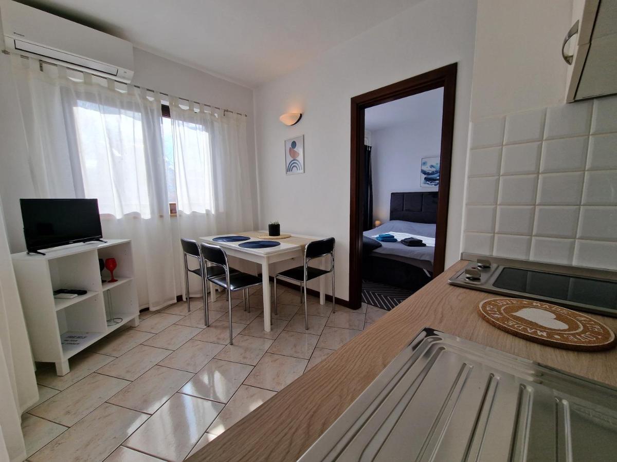 Apartments Katarina - New Renovated Rovinj Exterior foto