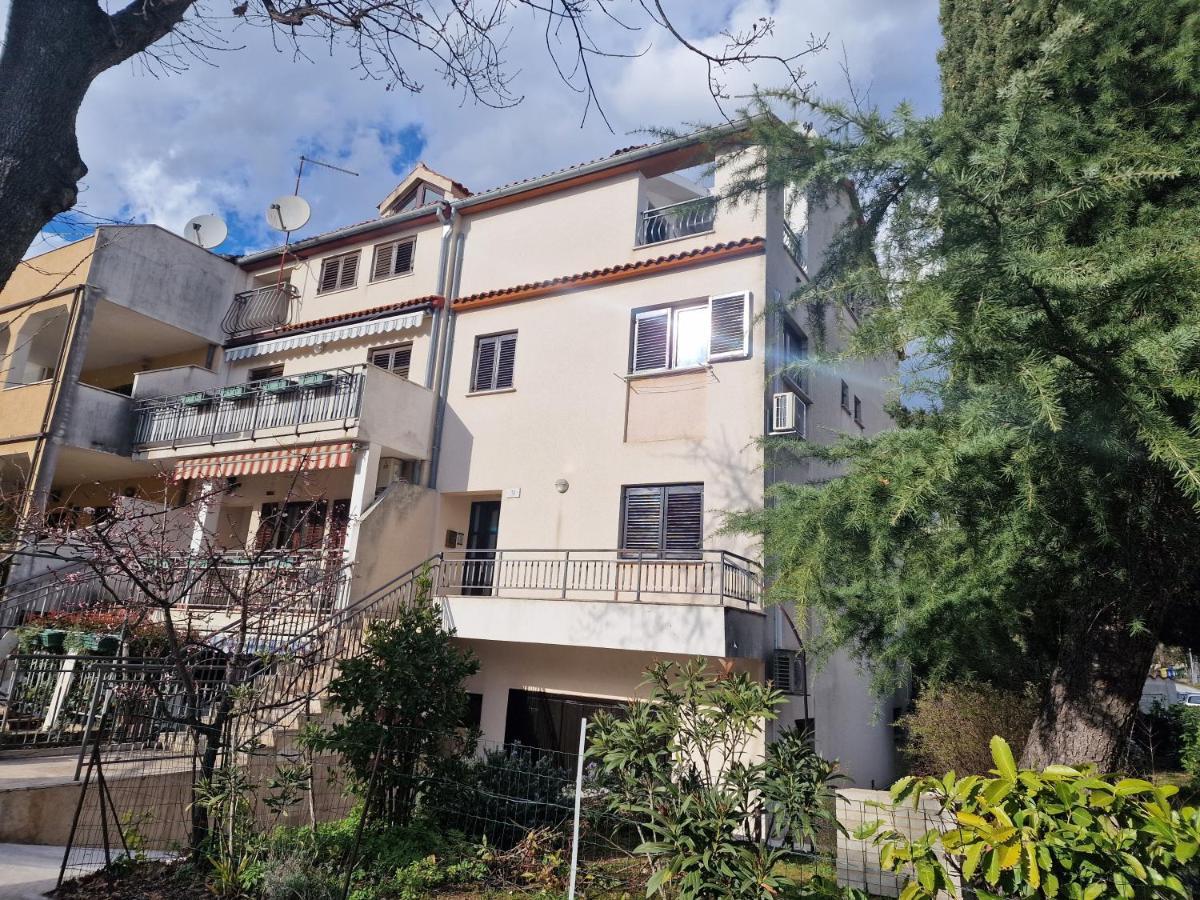 Apartments Katarina - New Renovated Rovinj Exterior foto